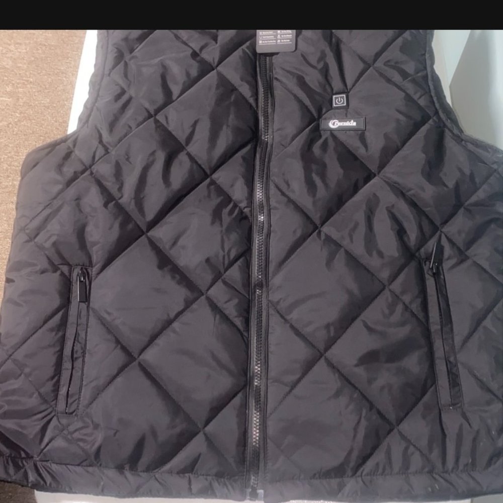 FERNIDA Heated Vest for Men Women USB Electric 8 Heating Zones Heated Jacket
